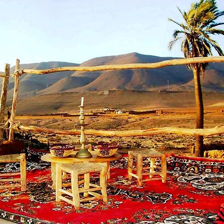 Tarmguist Acomodação com café da manhã Aït Boukha Exterior foto