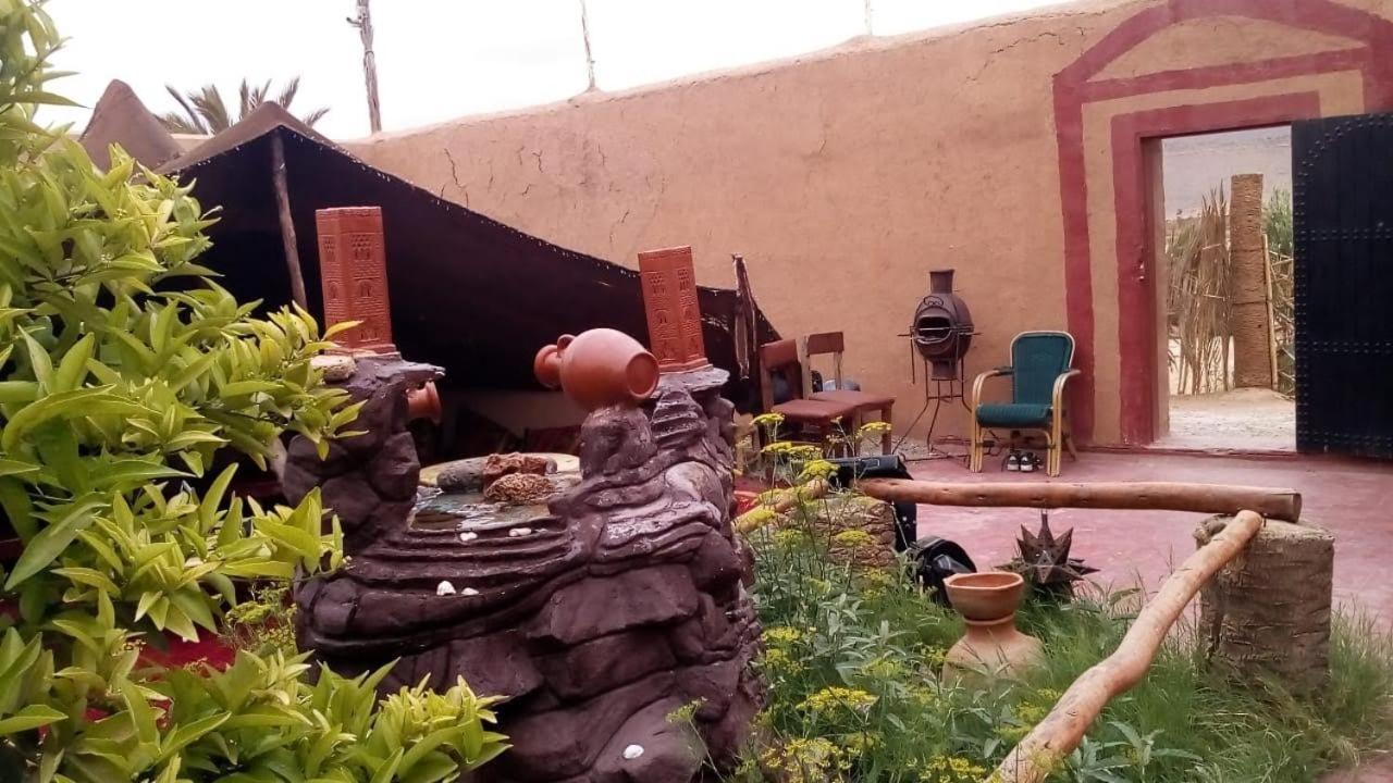 Tarmguist Acomodação com café da manhã Aït Boukha Exterior foto