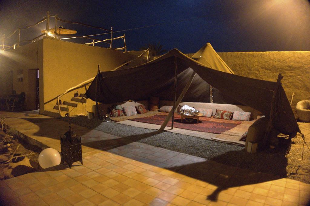 Tarmguist Acomodação com café da manhã Aït Boukha Exterior foto